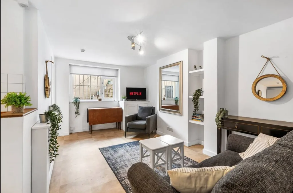 1 bedroom flat for rent