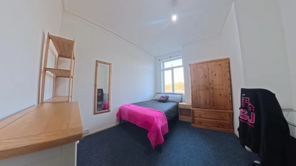 4 bedroom house for rent