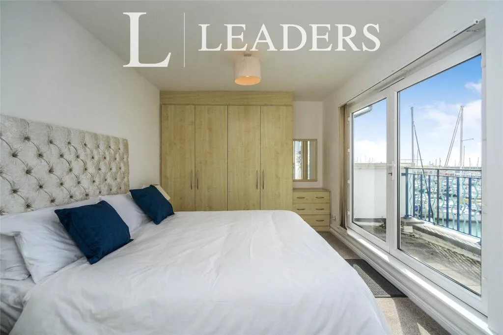 4 bedroom flat for rent