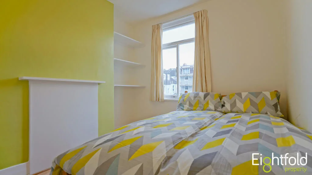 6 bedroom terraced house for rent