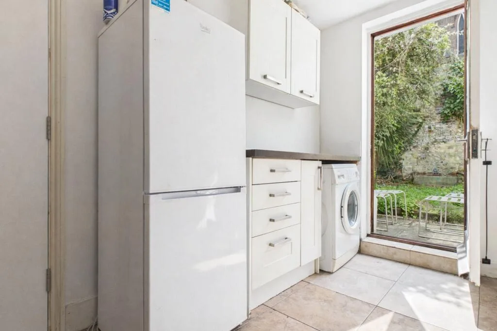 4 bedroom terraced house for rent