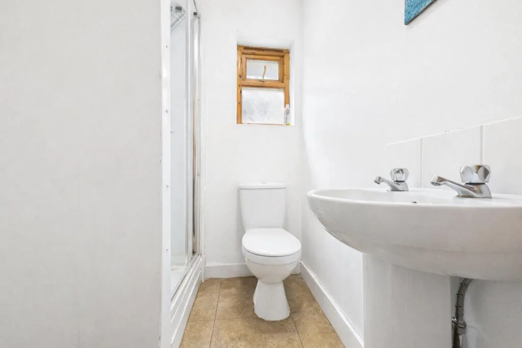 4 bedroom terraced house for rent