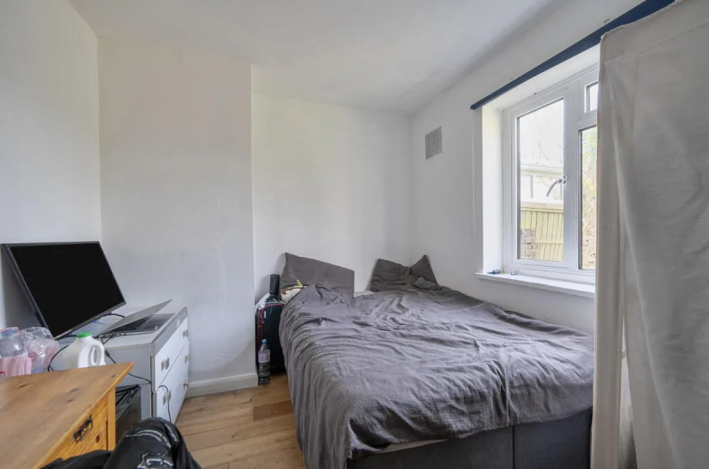 6 bedroom terraced house for rent