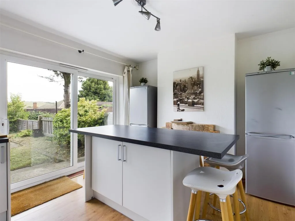 6 bedroom terraced house for rent