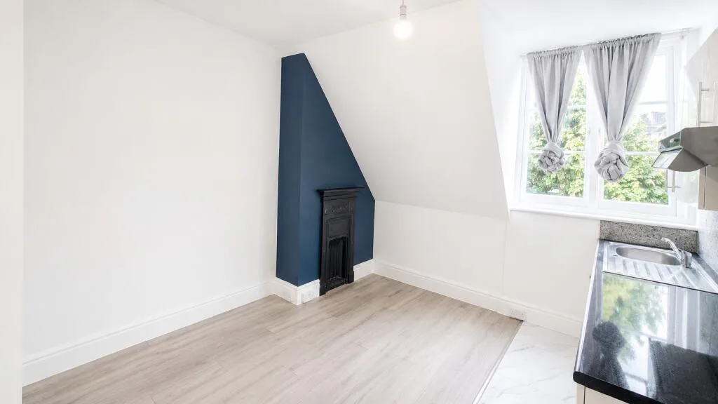 Studio flat for rent