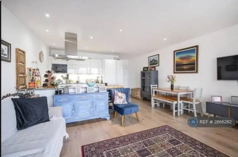 2 bedroom flat for rent