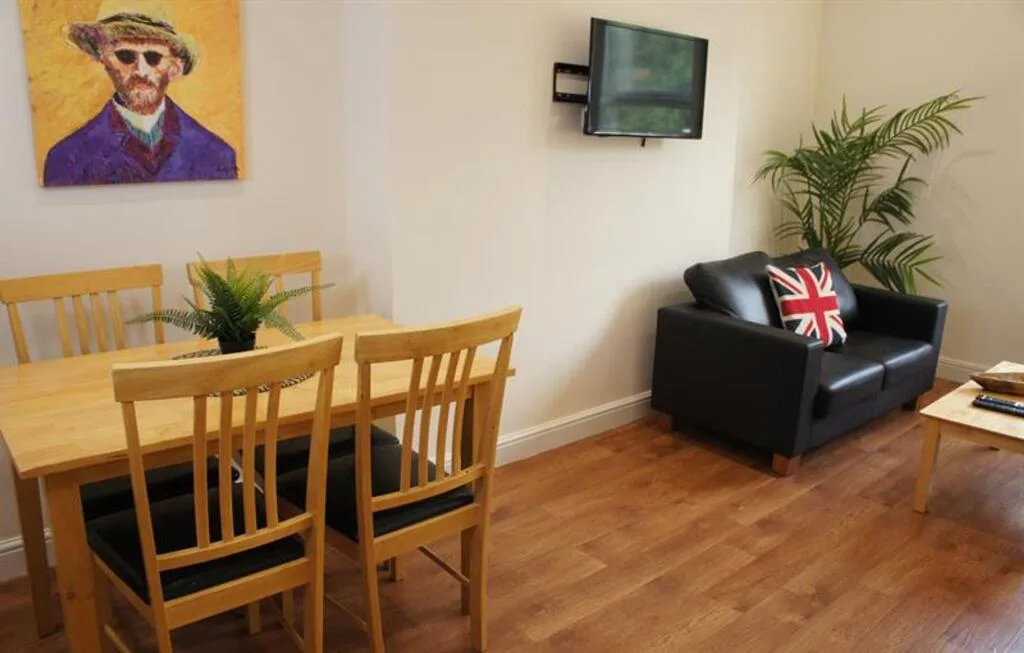 3 bedroom flat for rent