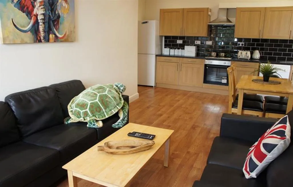 3 bedroom flat for rent