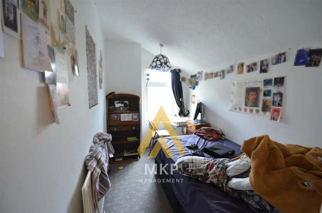 4 bedroom terraced house for rent