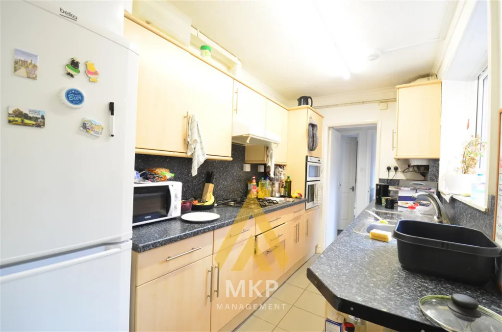 4 bedroom terraced house for rent