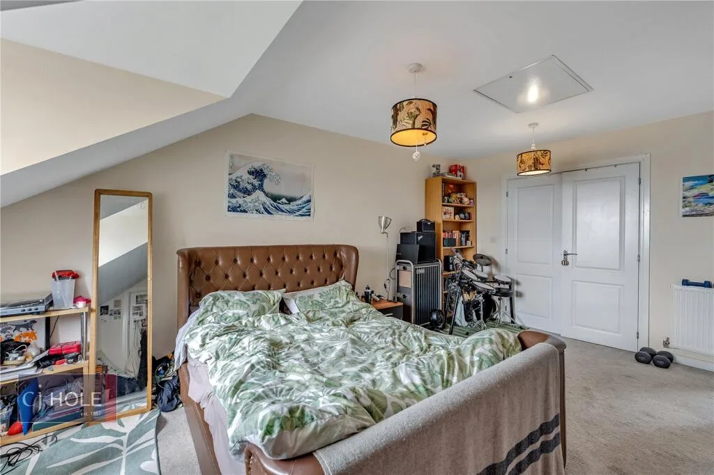 4 bedroom town house for rent