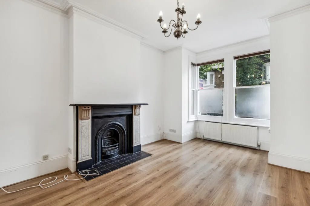 4 bedroom terraced house for rent