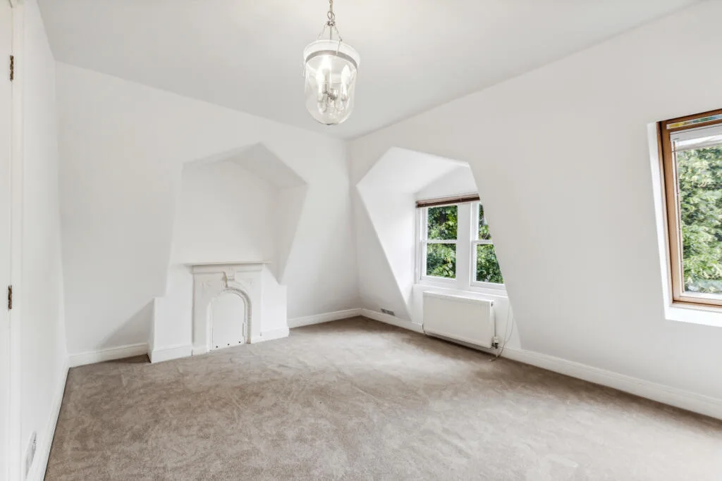4 bedroom terraced house for rent