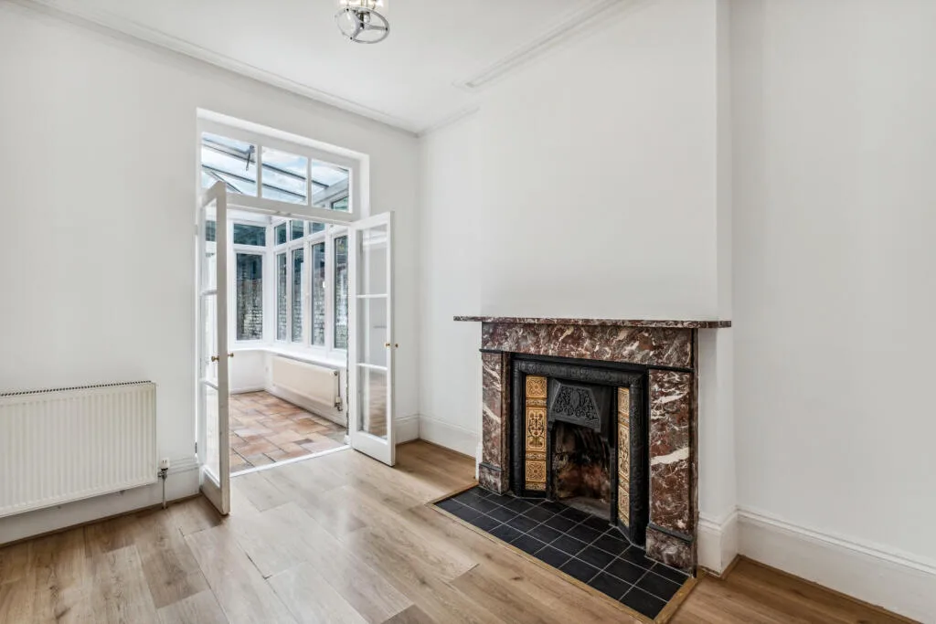 4 bedroom terraced house for rent