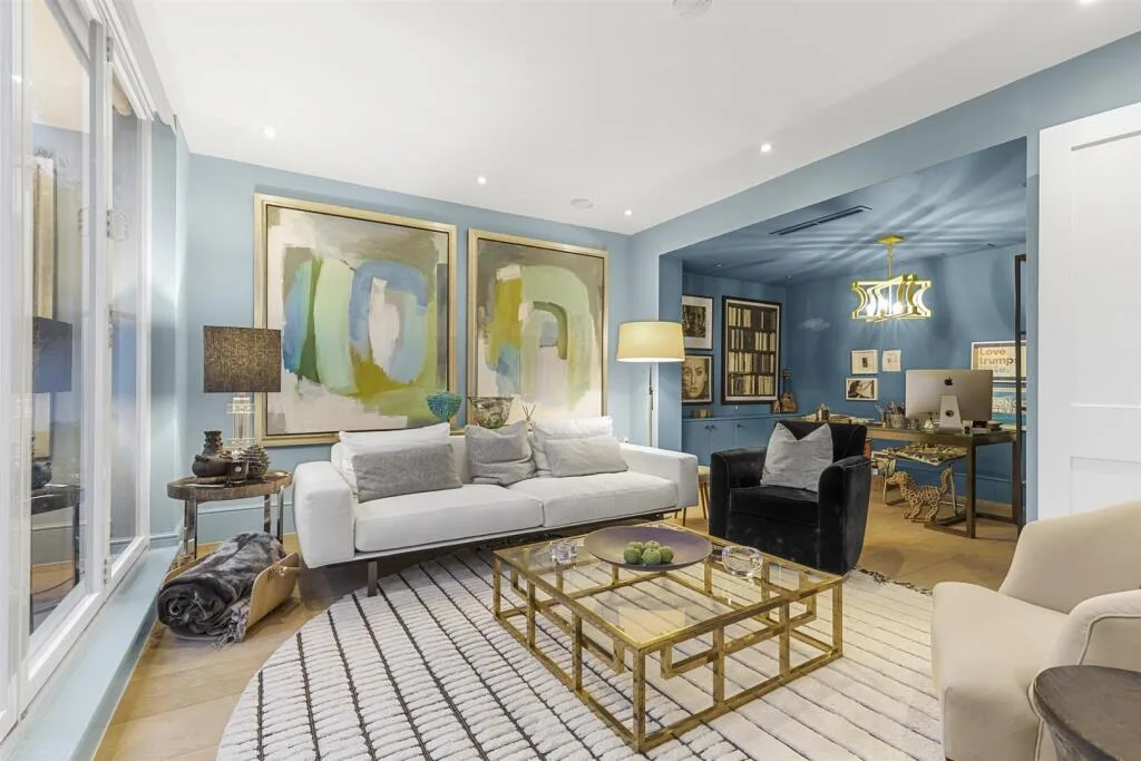 3 bedroom mews property for rent