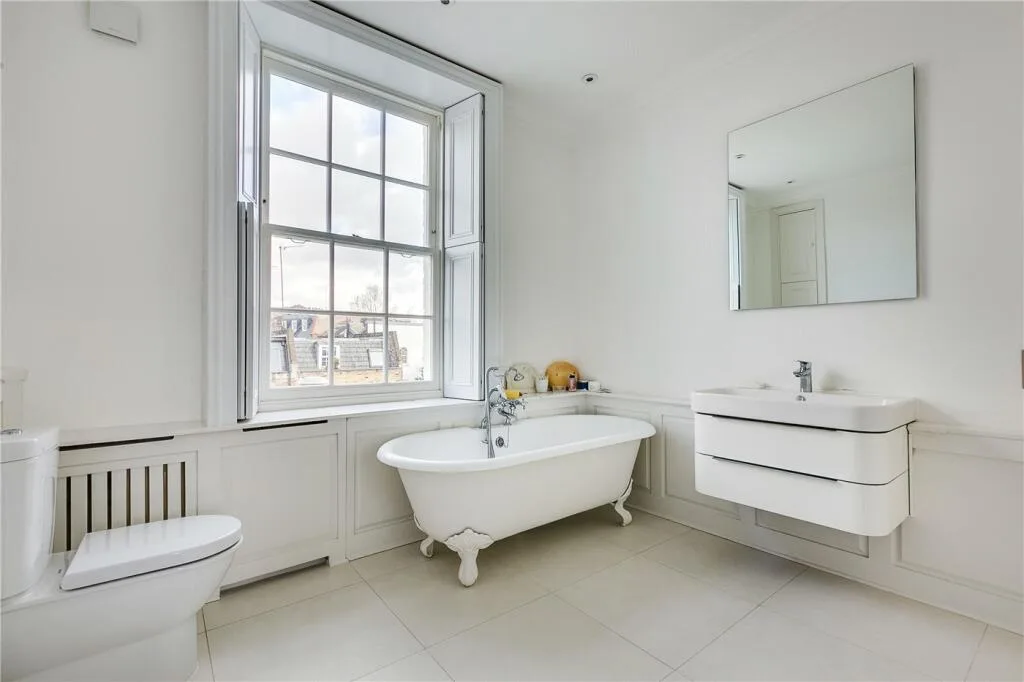 5 bedroom terraced house for rent