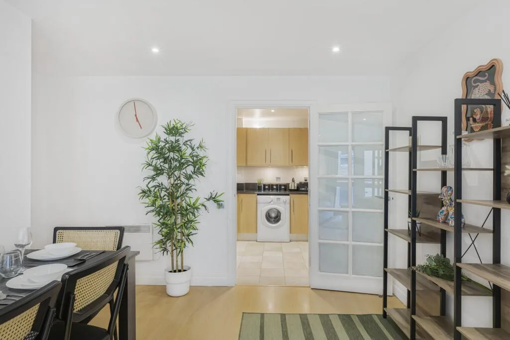 2 bedroom apartment for rent