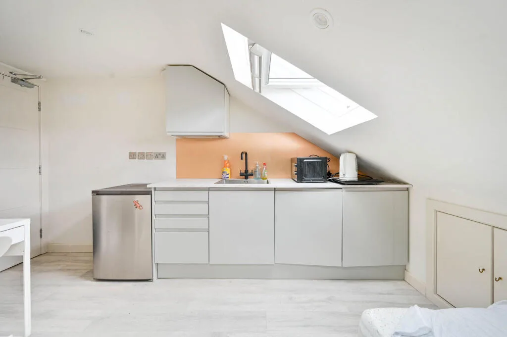 Studio flat for rent