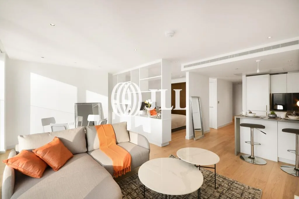 Studio flat for rent