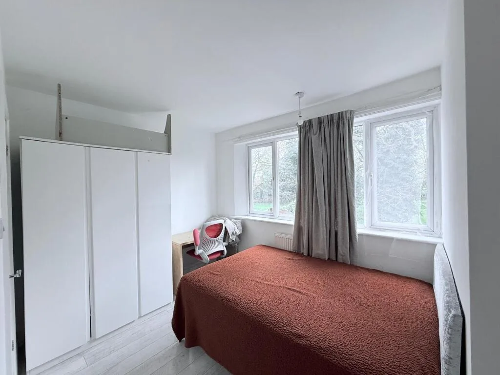 1 bedroom house share for rent
