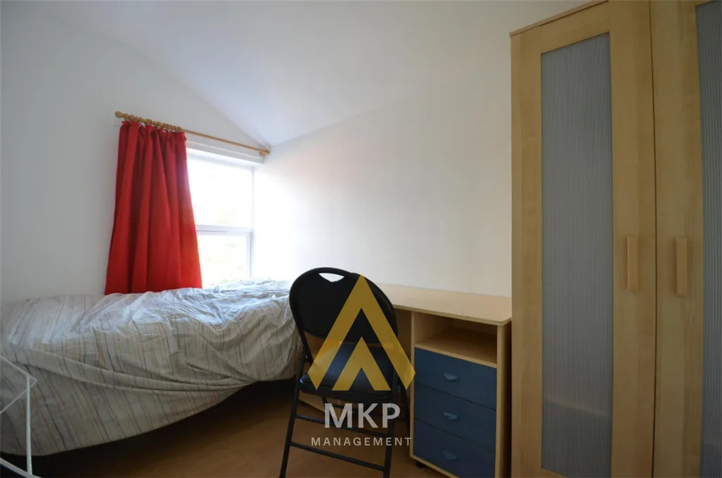 4 bedroom terraced house for rent
