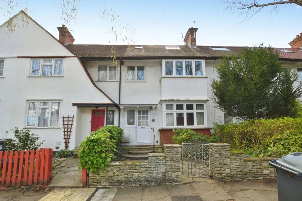 4 bedroom terraced house for rent