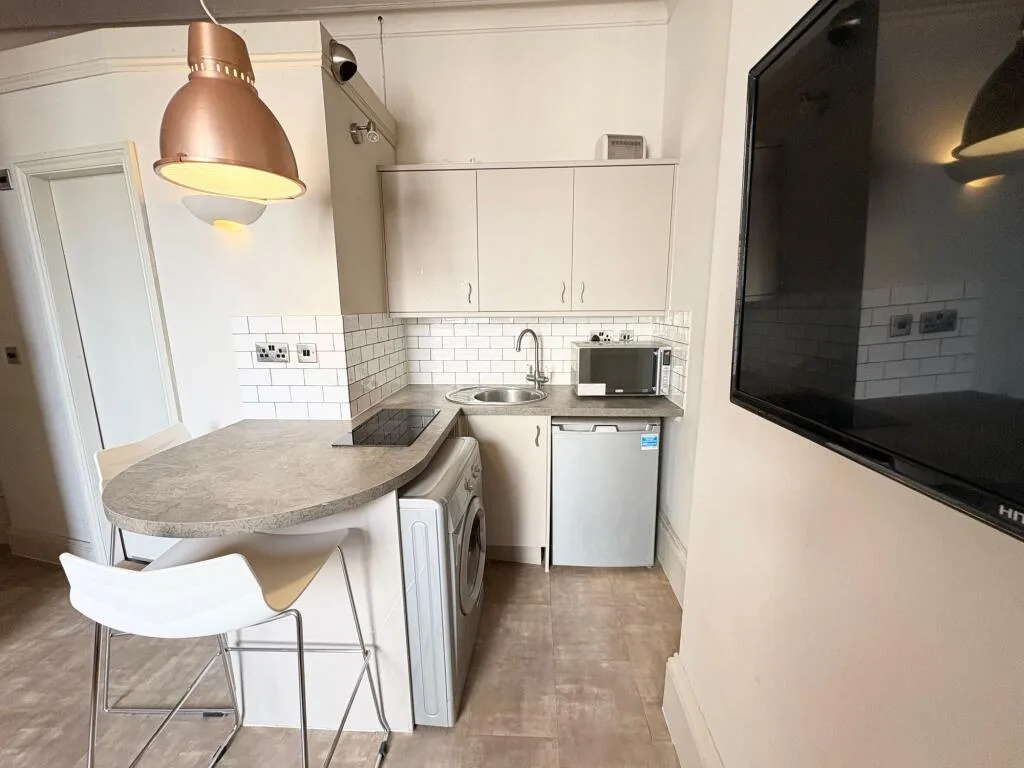Studio flat for rent