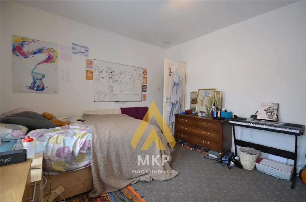 4 bedroom terraced house for rent