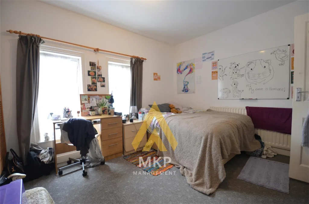 4 bedroom terraced house for rent