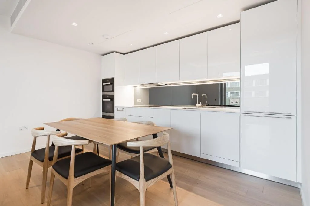 3 bedroom flat for rent