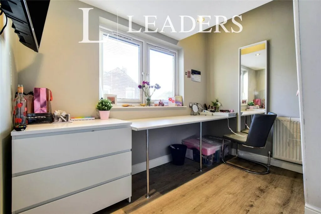 1 bedroom house share for rent