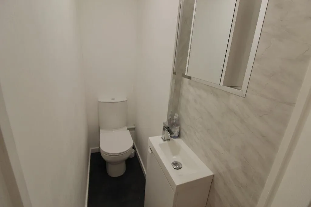 4 bedroom flat for rent