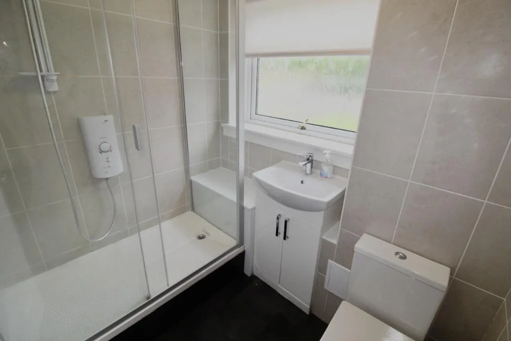 4 bedroom flat for rent