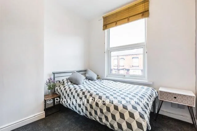 4 bedroom terraced house for rent