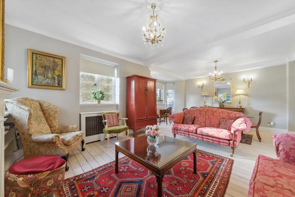 3 bedroom flat for rent