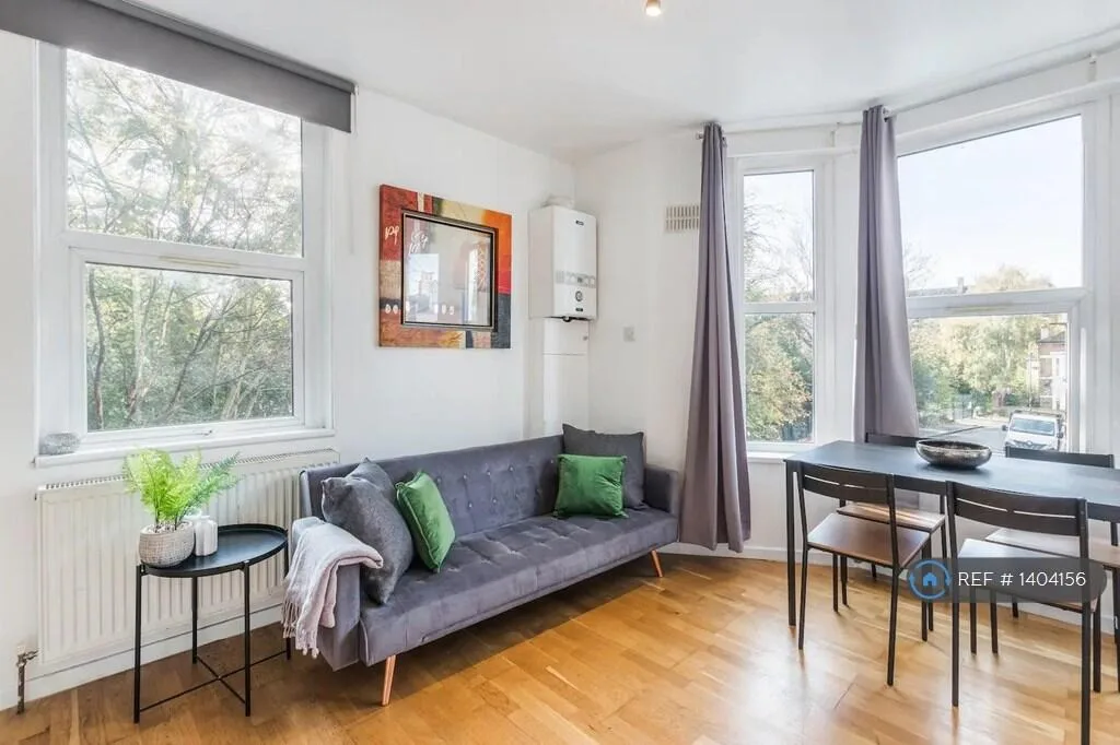 3 bedroom flat for rent