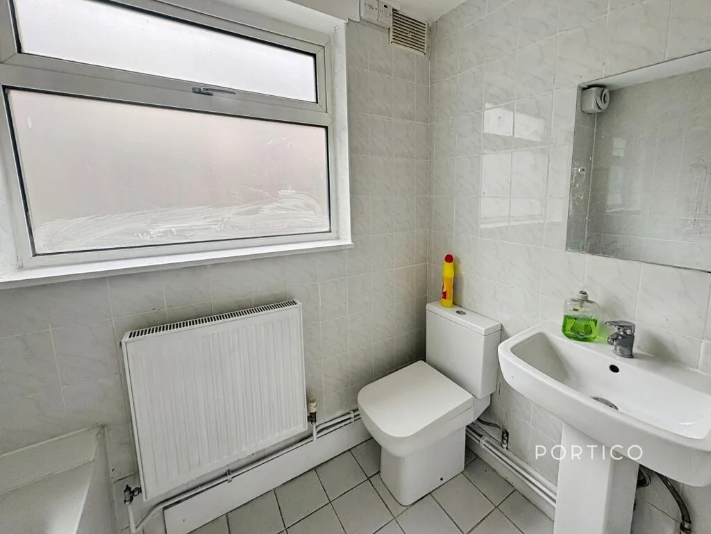 2 bedroom house for rent
