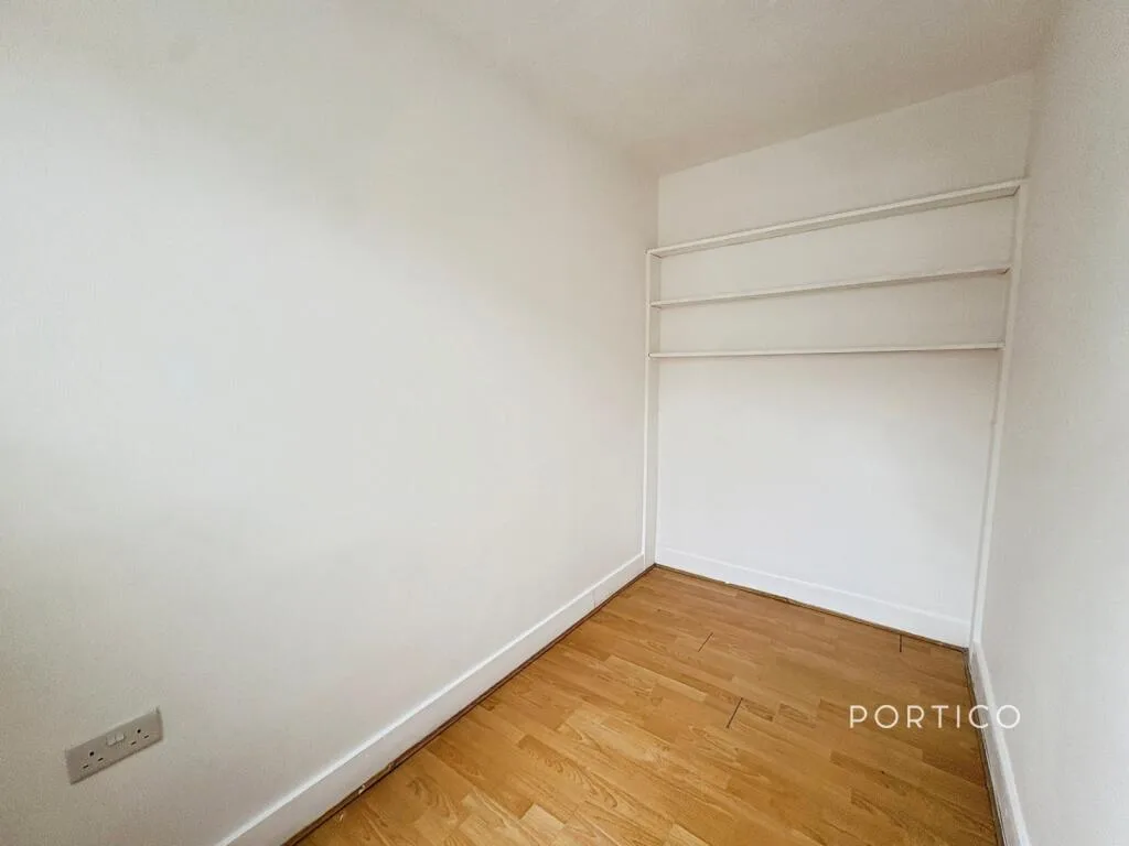 2 bedroom house for rent