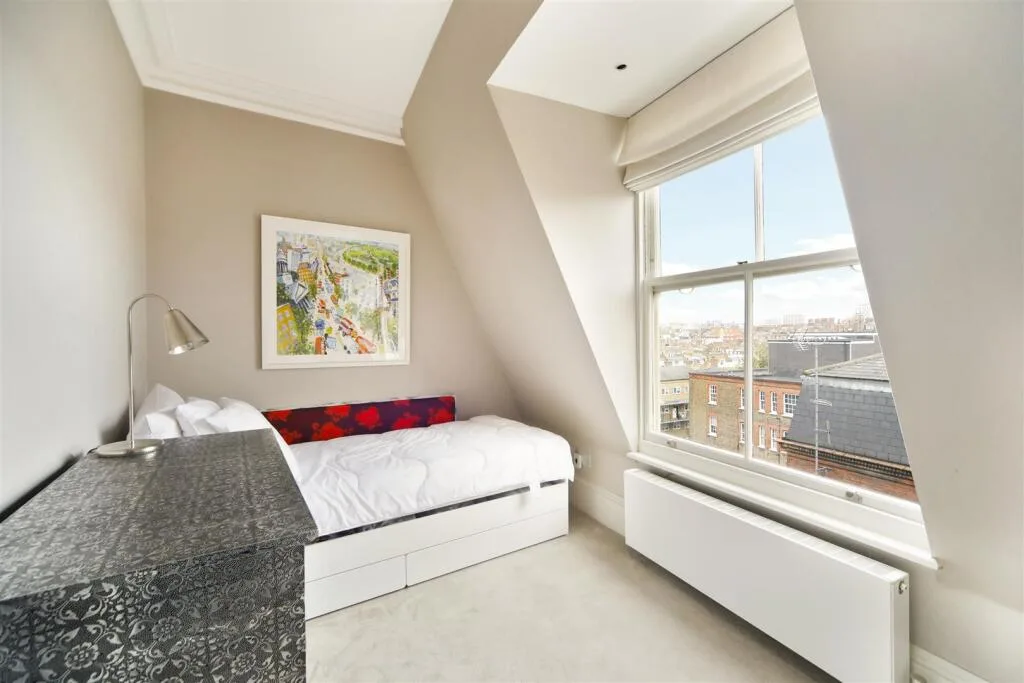 5 bedroom apartment for rent