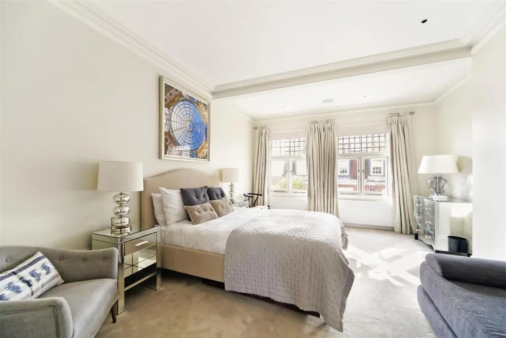 5 bedroom apartment for rent