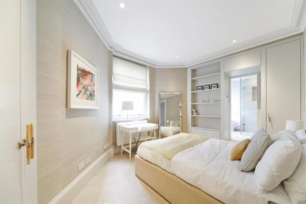 5 bedroom apartment for rent
