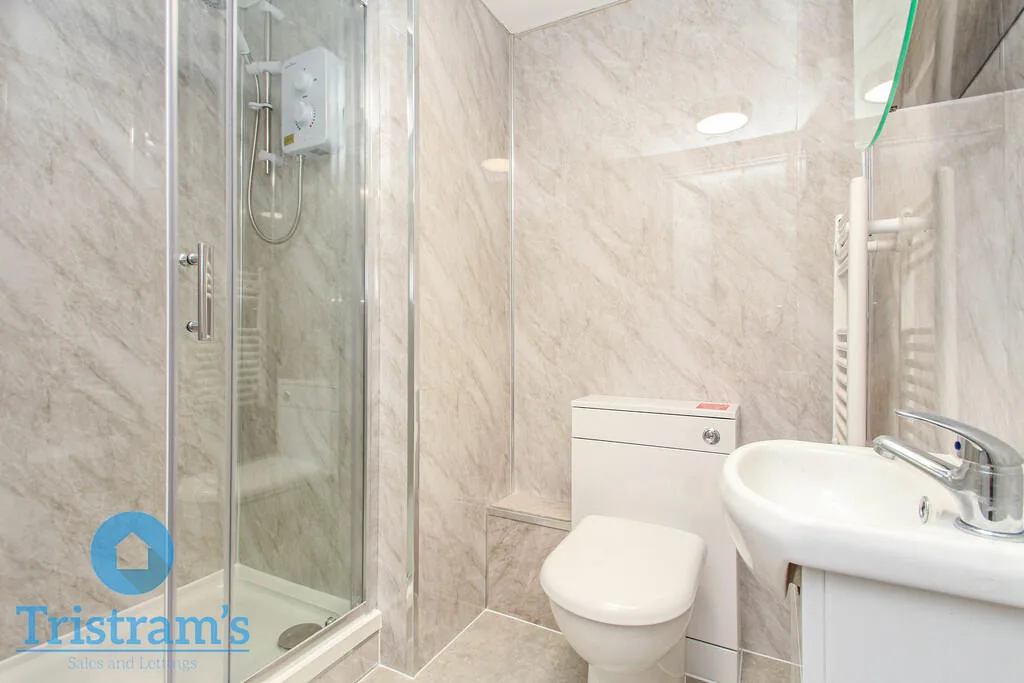 1 bedroom flat share for rent