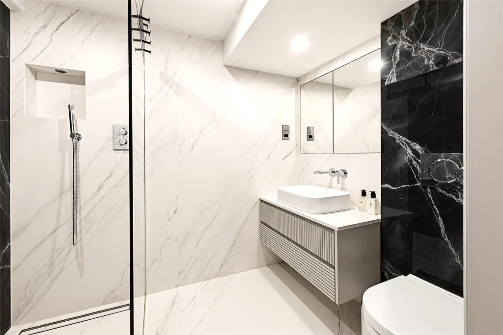 3 bedroom flat for rent