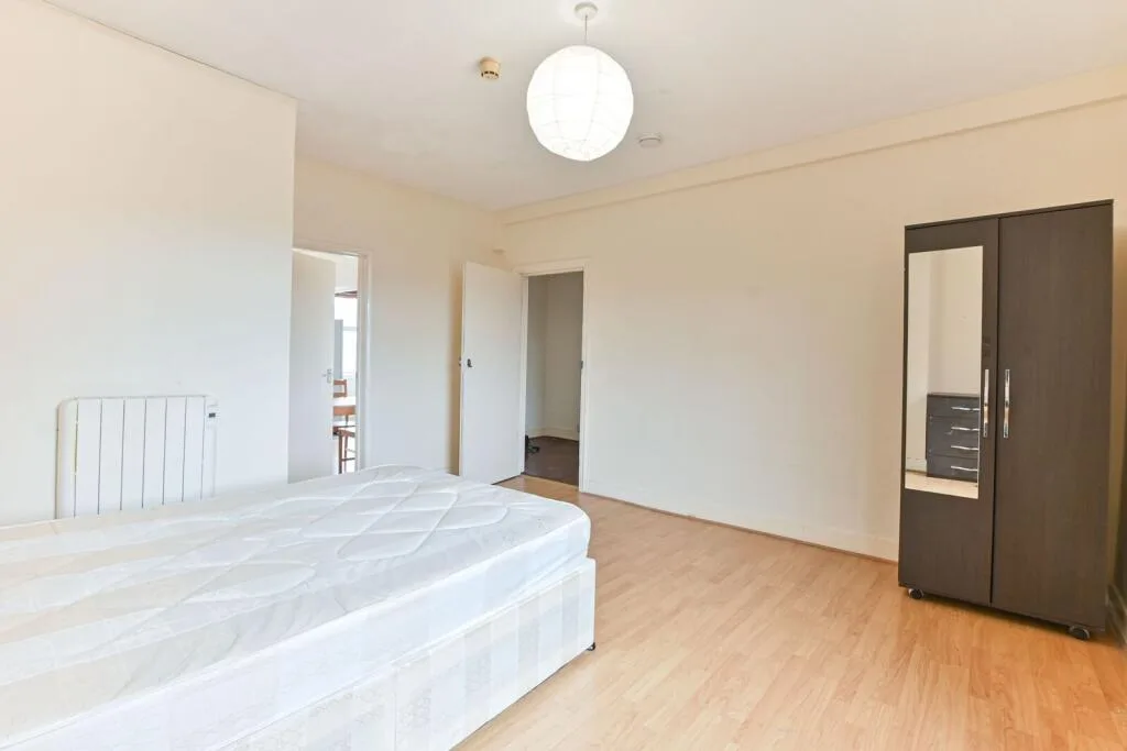 2 bedroom flat for rent