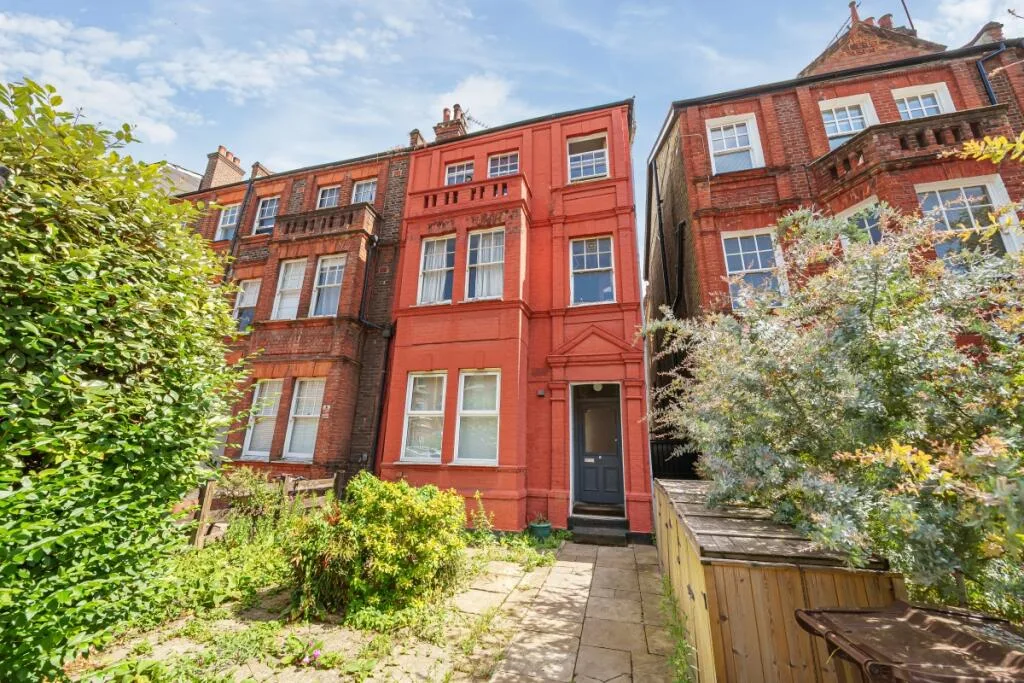 2 bedroom flat for rent