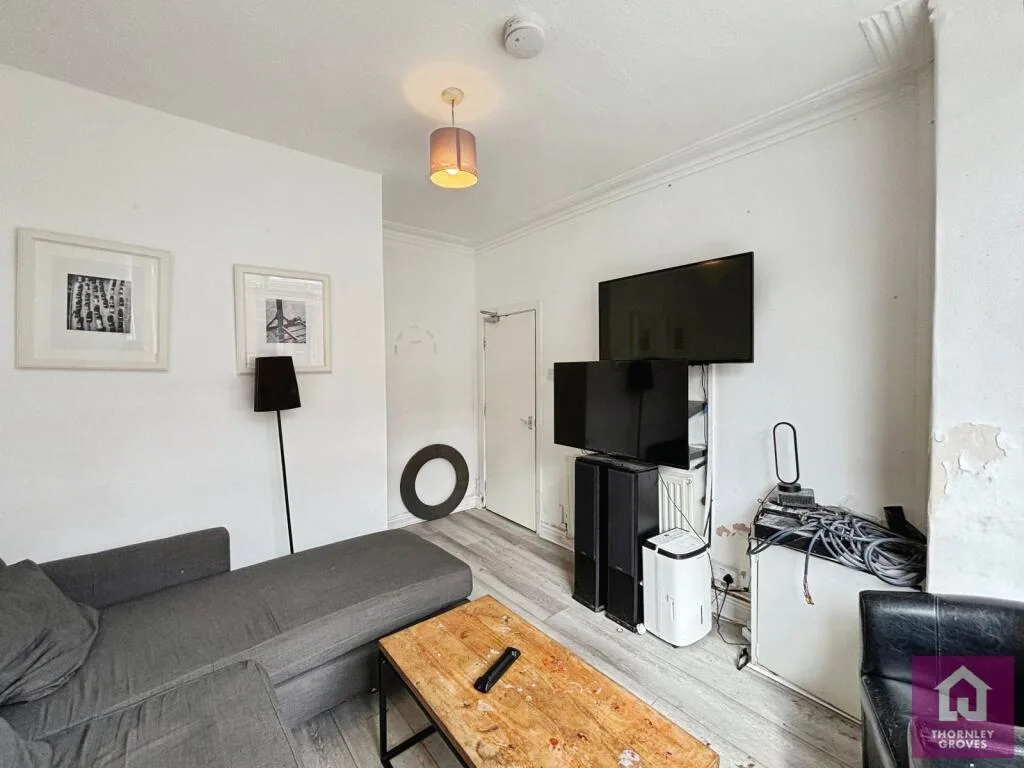 4 bedroom terraced house for rent