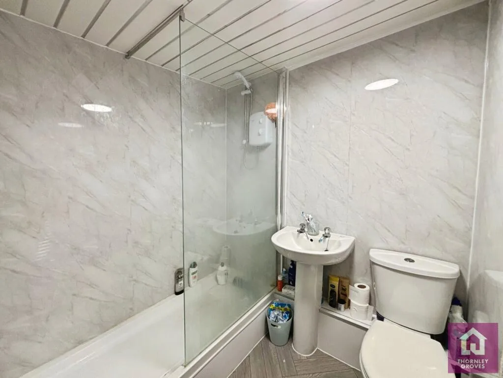 4 bedroom terraced house for rent