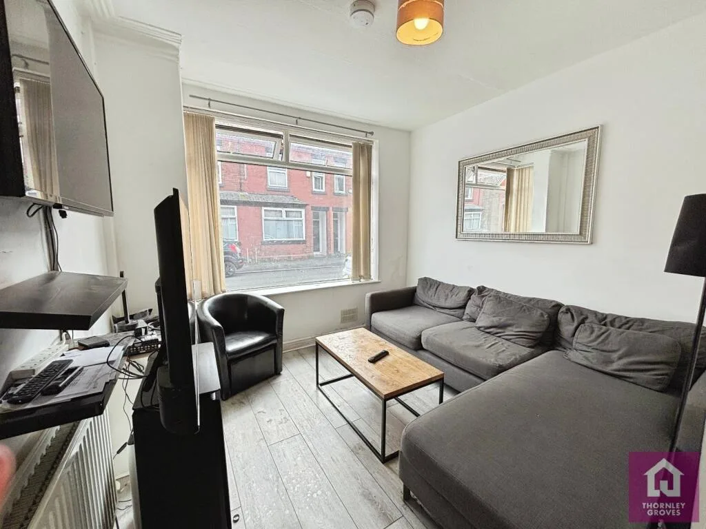 4 bedroom terraced house for rent