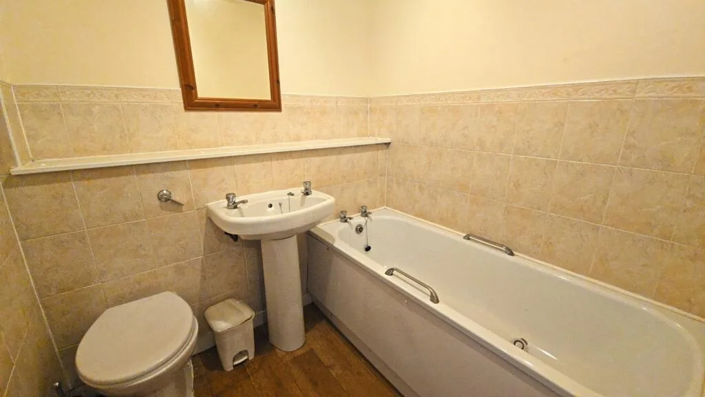 2 bedroom flat for rent