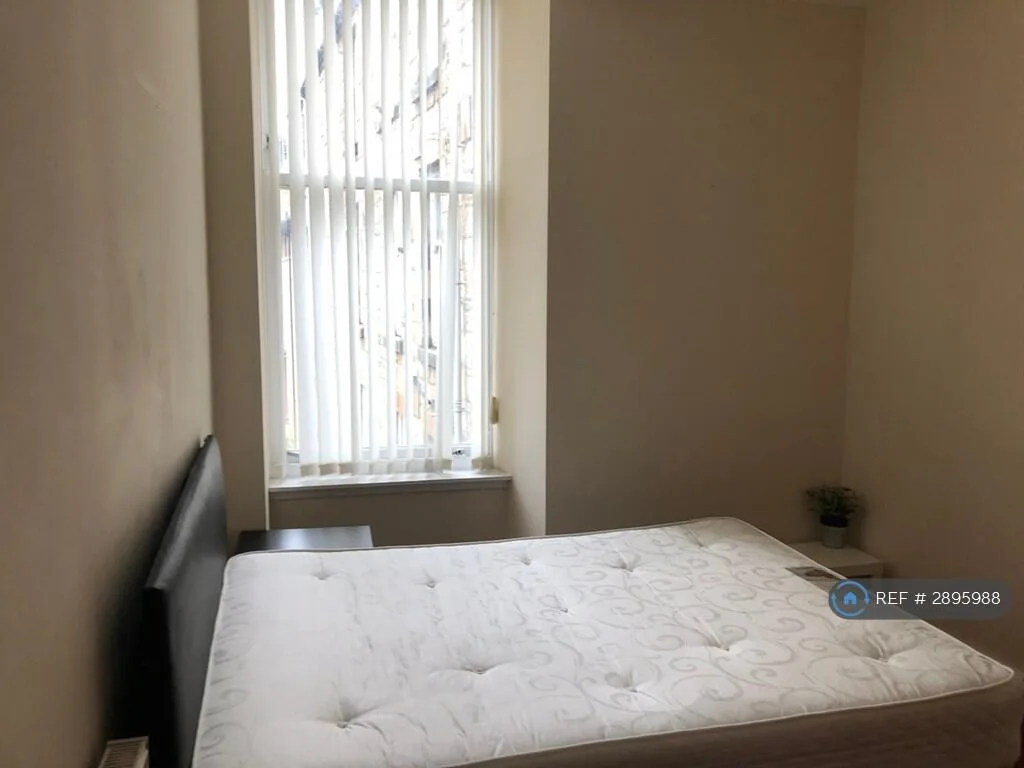 4 bedroom flat for rent